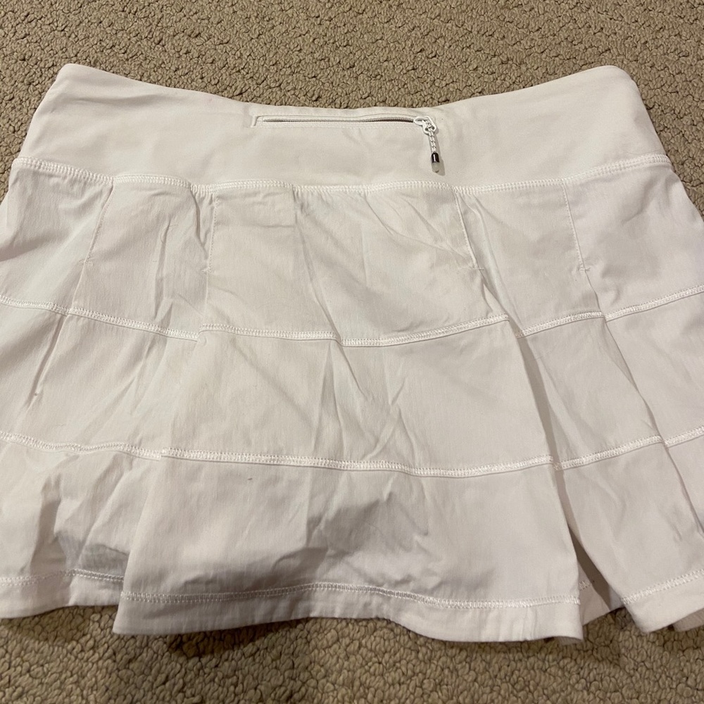 White lululemon tennis skirt
